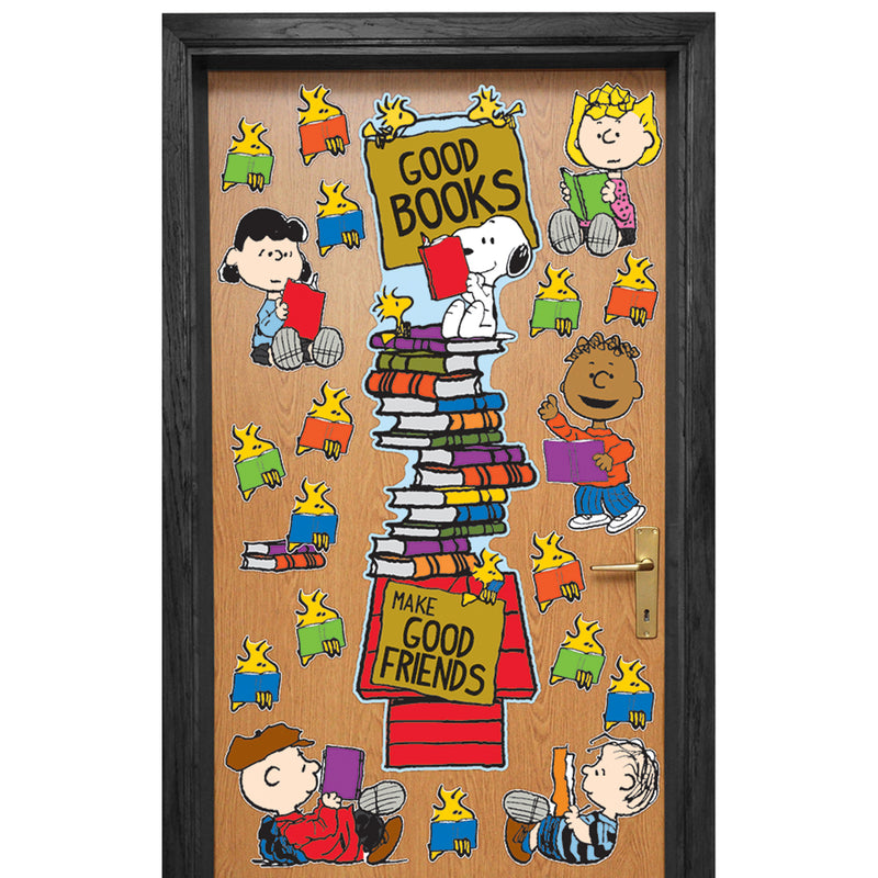 Peanuts Reading Door Decor Kit
