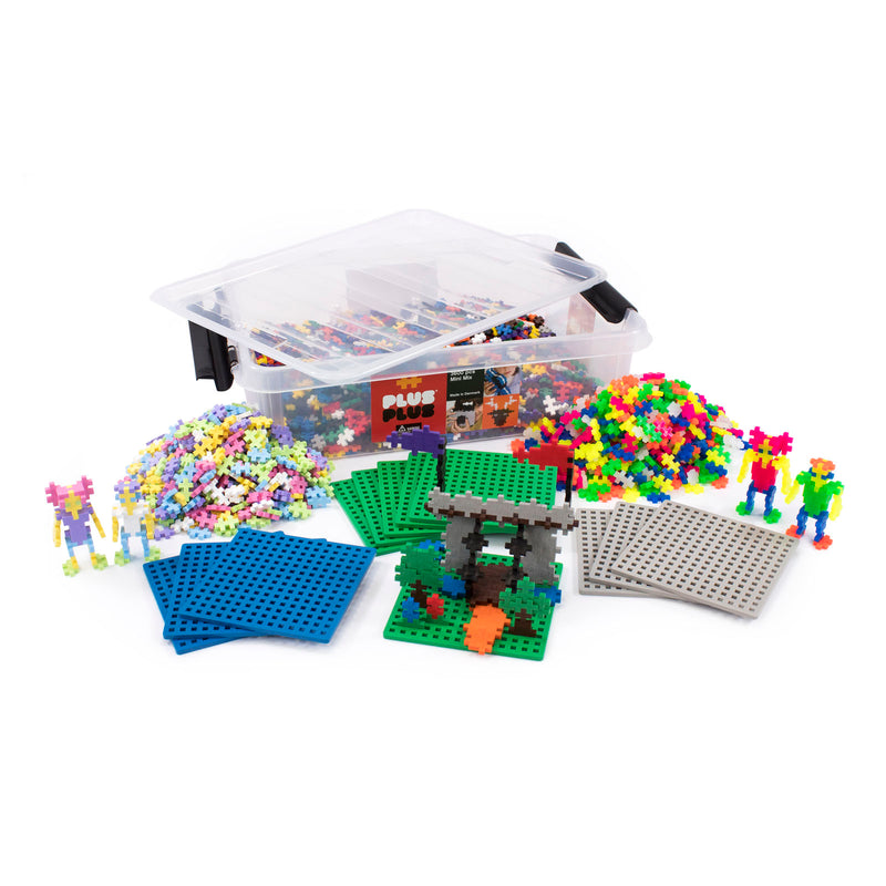 Plus-plus School Set 3600 Pieces With 12 Baseplates